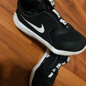 Nike toddler shoes